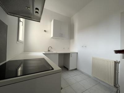 Location Appartement 3 pi�ces MARSEILLE-1ER-ARRONDISSEMENT 13001