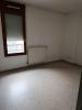 Louer Appartement Mours-saint-eusebe 814 euros