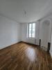 Louer Appartement 58 m2 Saint-max