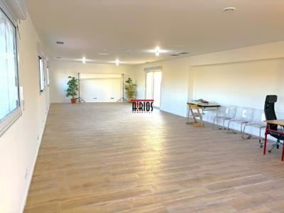 Location Bureau CRAU 83260
