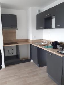 Location Appartement 4 pi�ces POITIERS 86000