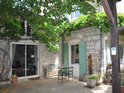 Vente Maison 8 pi�ces LUCENAY 69480