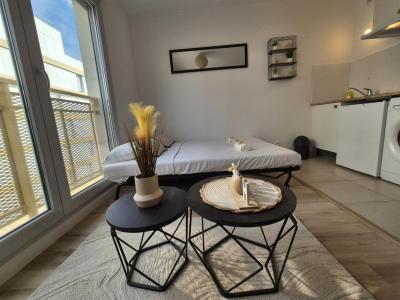 For rent Apartment REIMS 