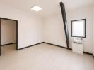 Louer Commerce 17 m2 Cavignac