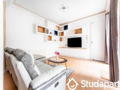 Location Appartement 2 pièces PARIS-8EME-ARRONDISSEMENT 75008