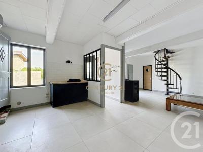 For rent House MORNANT  69