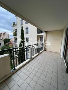 Location Appartement 3 pi�ces LYON-4EME-ARRONDISSEMENT 69004