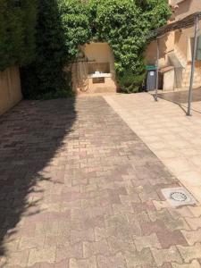 Location Appartement 2 pi�ces PLAN-DE-CUQUES 13380