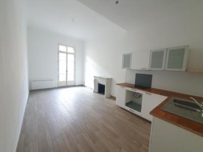 Location Appartement 2 pi�ces MARSEILLE-1ER-ARRONDISSEMENT 13001