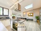 House FONTAINEBLEAU 