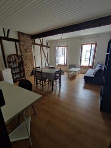 Location Appartement 2 pièces REVEL 31250
