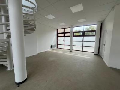 Location Local commercial BOURGES  18