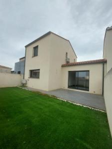 Location Maison PIA 