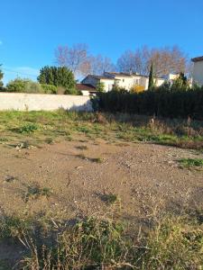 Vente Terrain CHARLEVAL 13350