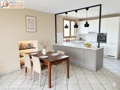 Vente Maison 5 pi�ces SAINT-GENIS-POUILLY 01630