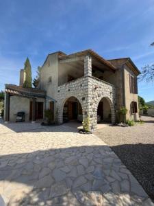 Vente Prestige ALBA-LA-ROMAINE 07400
