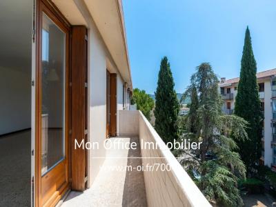 Vente Appartement 4 pièces BEAURECUEIL 13100
