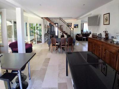 Vente Maison 11 pi�ces CONDAT-SUR-TRINCOU 24530