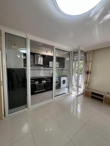 Location Appartement BOURGET  93