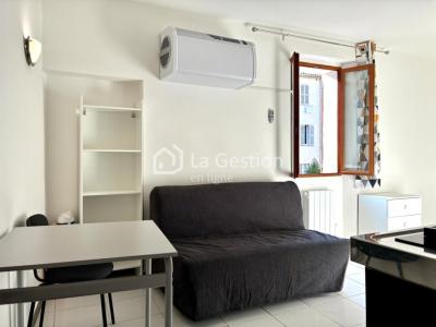Location Appartement TOULON 83200