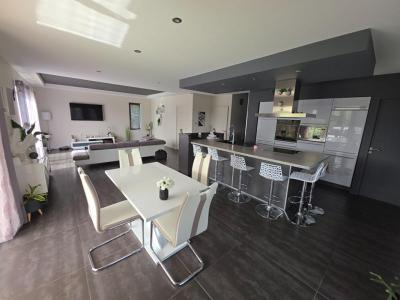 Vente Maison 6 pi�ces GEYSSANS 26750