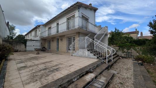 Vente Maison 5 pi�ces SAINT-GELAIS 79410