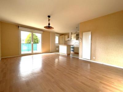Location Appartement 4 pièces PLEUMELEUC 35137
