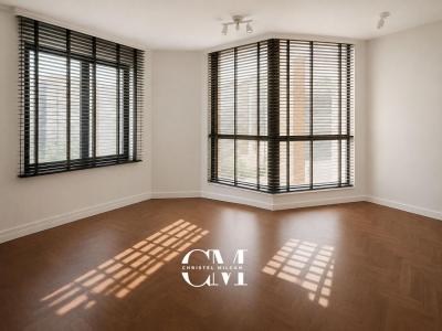 Vente Appartement 4 pi�ces BORDEAUX 33000