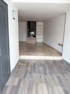 Location Appartement PUIMISSON