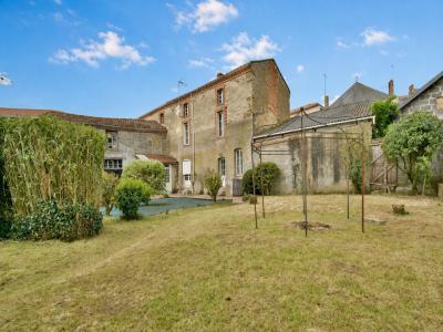 Vente Maison 7 pièces TREMENTINES 49340