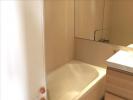 Louer Appartement Paris-10eme-arrondissement 1361 euros