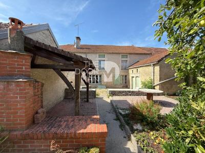Vente Maison 9 pi�ces CHALVRAINES 52700
