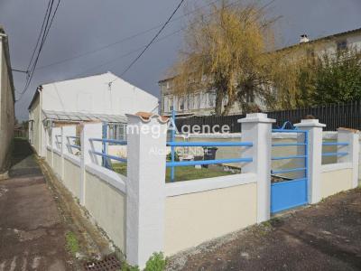 Vente Maison 4 pièces SAINTES 17100