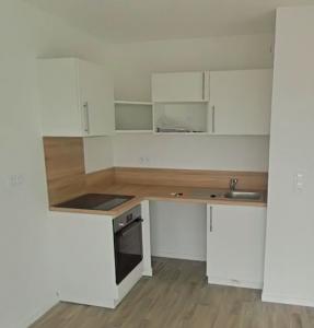 For rent Apartment DONGES  44