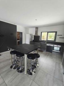 Location Maison 5 pi�ces SAINT-MEDARD-D'AUNIS 17220
