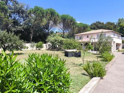 Vente Maison 7 pi�ces ROUSSILLON 38550