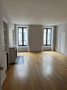 Location Appartement 4 pièces LYON-2EME-ARRONDISSEMENT 69002