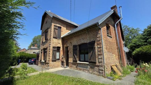 For sale House SAINT-MICHEL  02