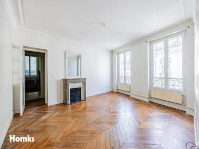 Vente Appartement 4 pi�ces PARIS-10EME-ARRONDISSEMENT 75010