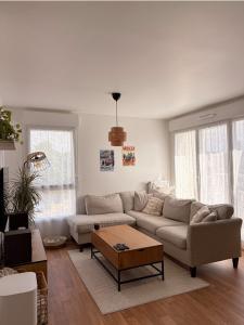 For rent Apartment PETIT-QUEVILLY  76
