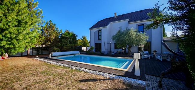 Vente Maison 10 pi�ces SAINT-JULIEN-LES-VILLAS 10800