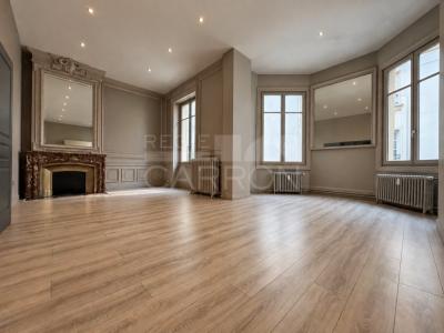 Location Appartement 4 pi�ces LYON-6EME-ARRONDISSEMENT 69006