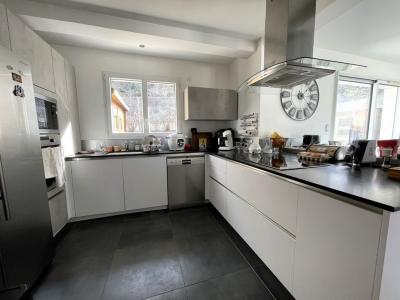 For sale House FROGES 