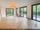 For rent Apartment Bordeaux  33200 87 m2 4 rooms