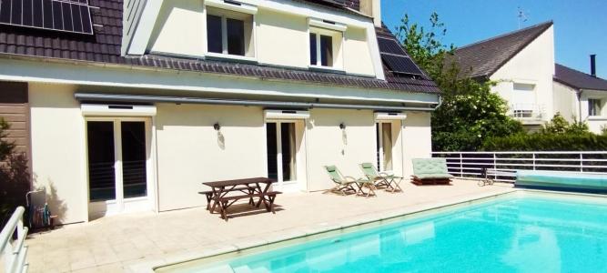 Vente Maison 9 pi�ces GUEUX 51390