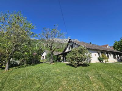 Vente Maison 8 pi�ces CLAIX 38640
