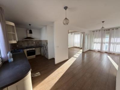For rent Apartment SAINT-DENIS 