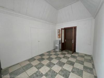 For rent Box office TAMPON  974