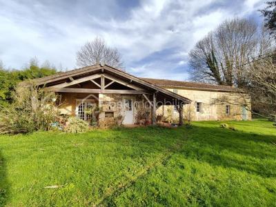 Vente Maison 4 pi�ces FLAUJAGUES 33350
