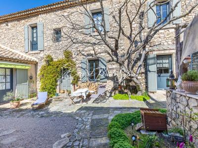 Vente Maison 8 pi�ces VELLERON 84740